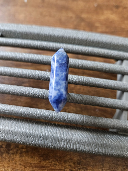 INNER HARMONY points Crystal Vent Clips (Sodalite)