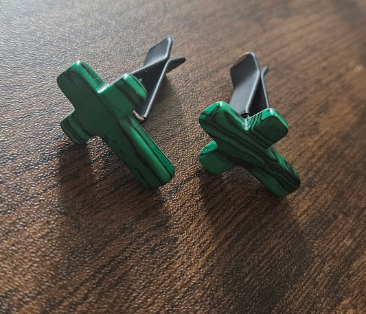 FEARLESS cross Crystal Vent Clips (Malachite)