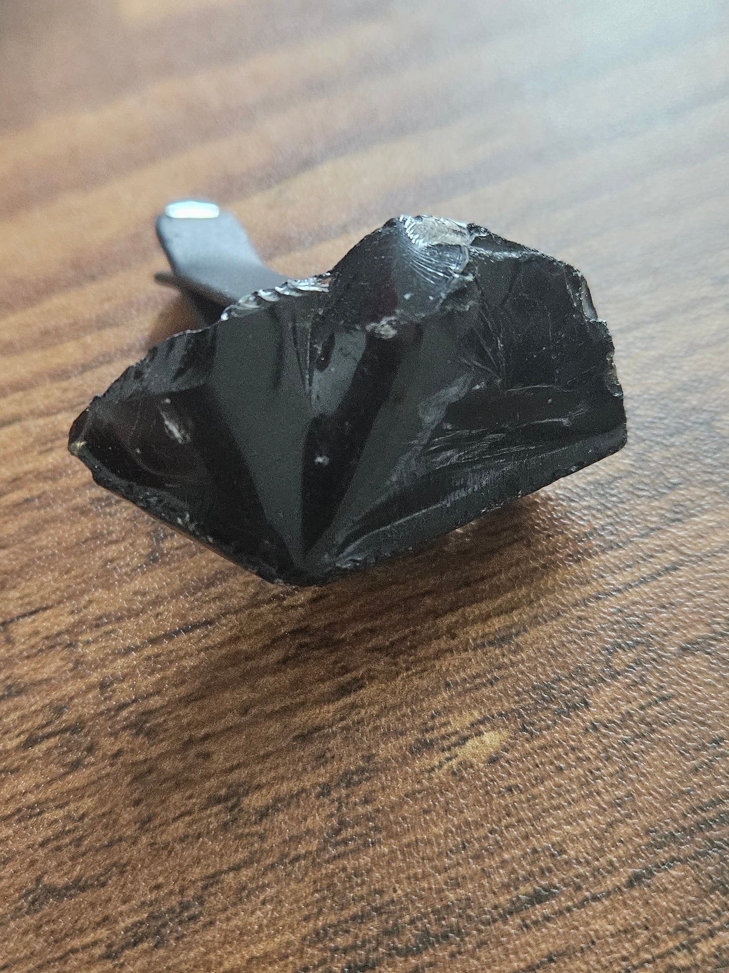 GROUND ME natural Crystal Vent Clips (Black Tourmaline)