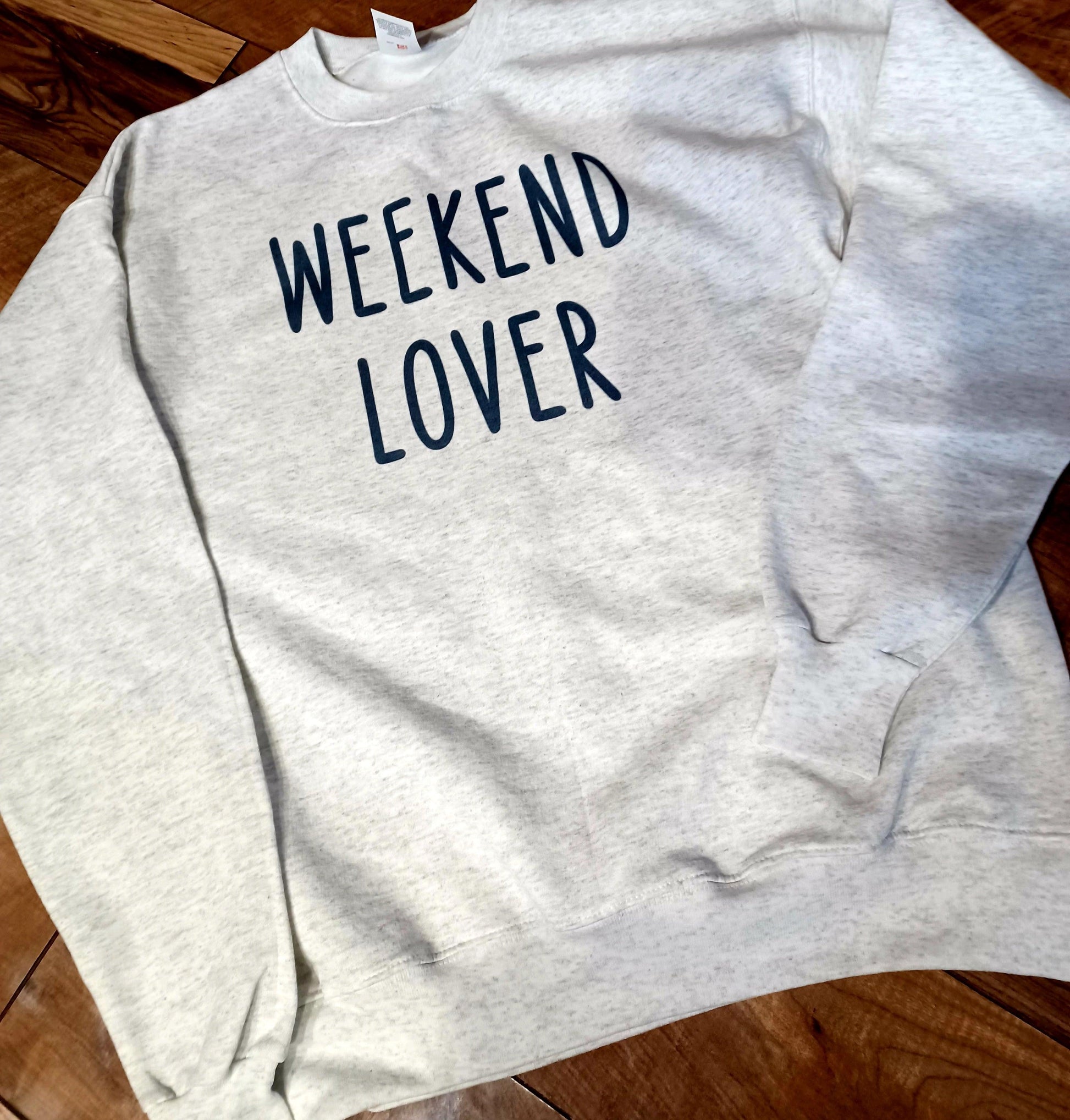 Weekend Lover - RAR.