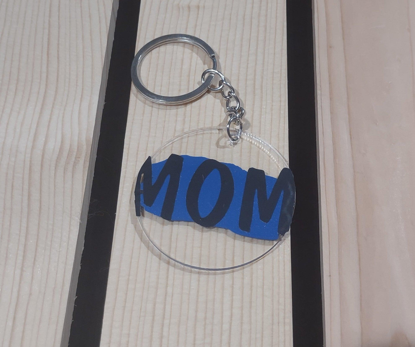 Mom keychain - RAR.